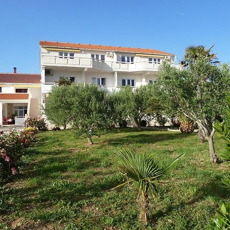 Apartments Donadic I, Caska Novalja Exterior foto